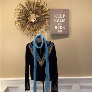 BOHO FREE PEOPLE STYLE (Fang)  blk turq. bead Top